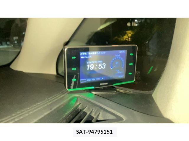 Toyota ALPHARD 2015-09 8827709-29