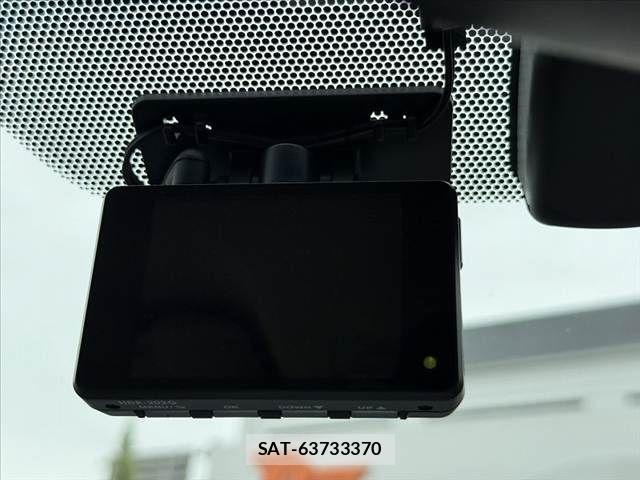 Toyota ALPHARD 2015-07 8827707-6