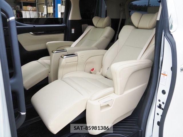 Toyota ALPHARD 2021-02 8827704-14