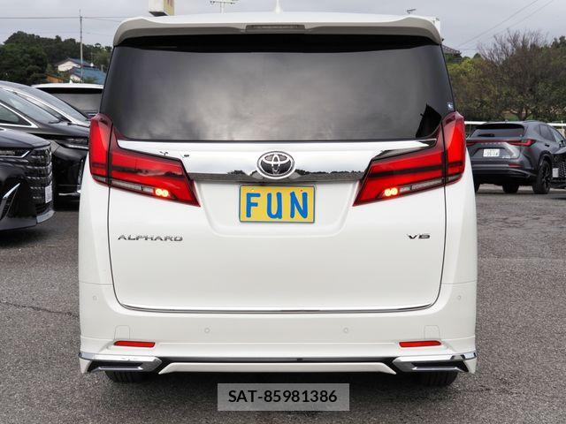 Toyota ALPHARD 2021-02 8827704-6