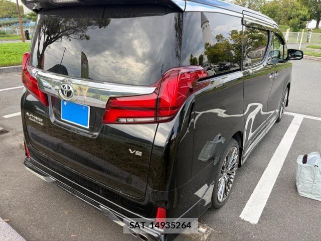 Toyota ALPHARD 2022-03 8827706-1