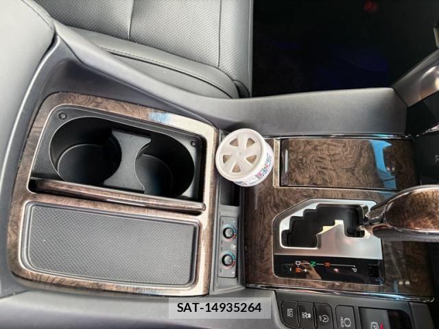 Toyota ALPHARD 2022-03 8827706-22