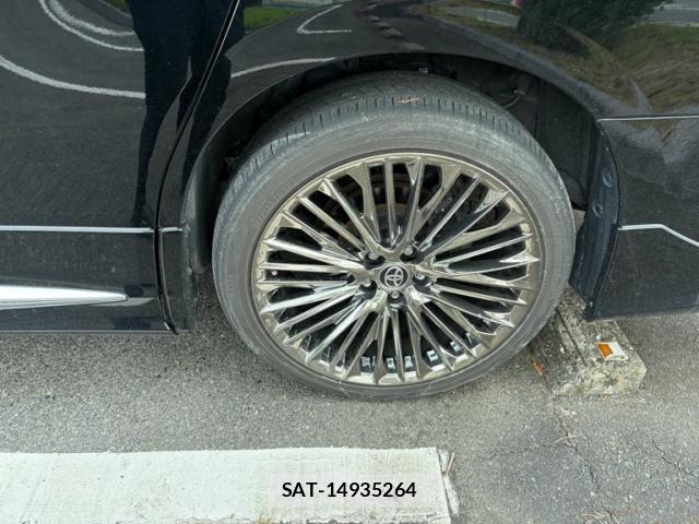 Toyota ALPHARD 2022-03 8827706-4