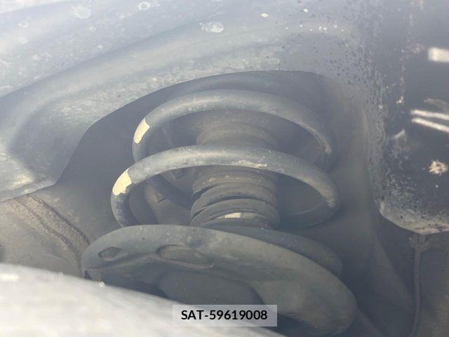 Toyota ALPHARD 2013-09 8848122-19