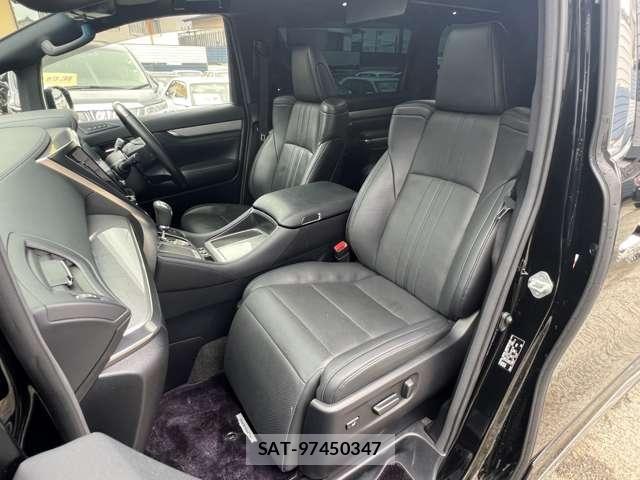 Toyota ALPHARD 2018-10 8848124-9