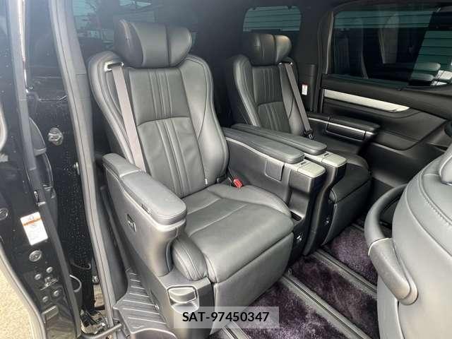 Toyota ALPHARD 2018-10 8848124-11