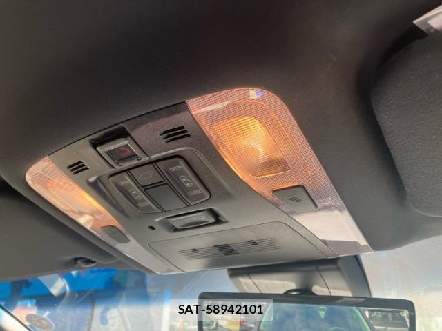 Toyota ALPHARD 2023-02 8848115-18