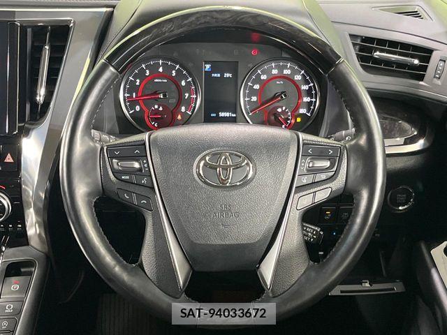 Toyota ALPHARD 2021-06 8848114-10