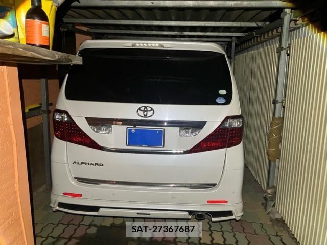 Toyota ALPHARD 2010-08 8870371-5