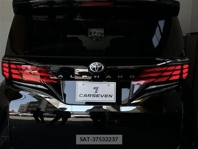 Toyota ALPHARD 2025-04 8870370-11