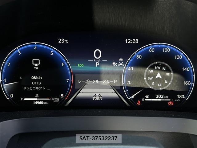 Toyota ALPHARD 2025-04 8870370-23