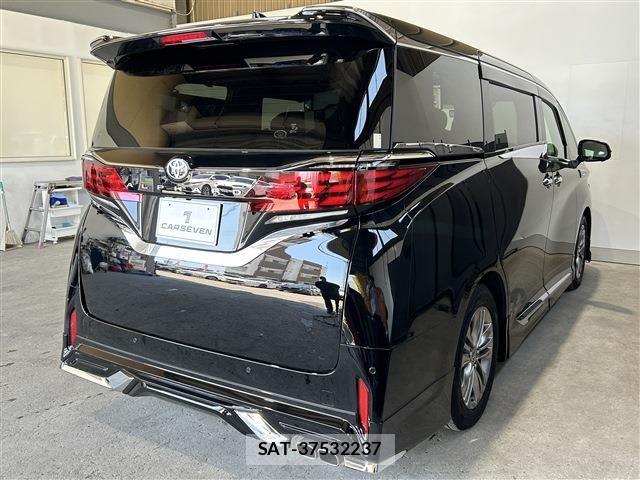 Toyota ALPHARD 2025-04 8870370-7