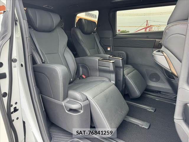 Toyota ALPHARD 2024-04 8878542-19