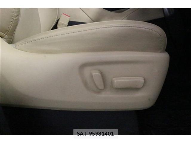 Toyota ALPHARD 2021-06 8878544-27
