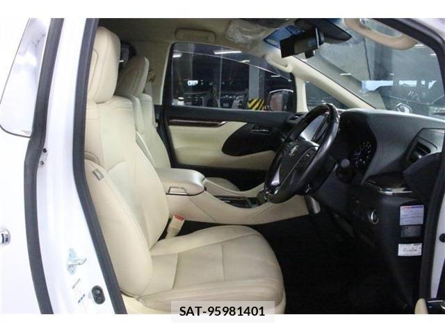 Toyota ALPHARD 2021-06 8878544-28