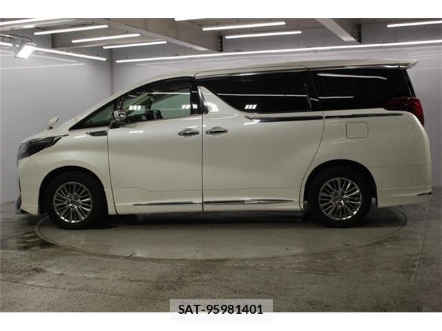 Toyota ALPHARD 2021-06 8878544-7