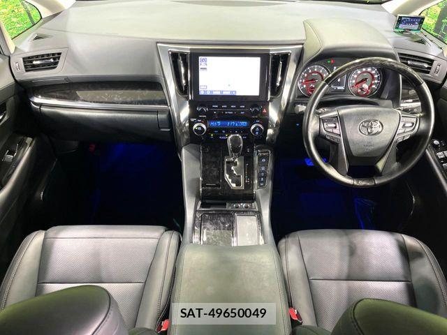 Toyota ALPHARD 2021-06 8883247-1