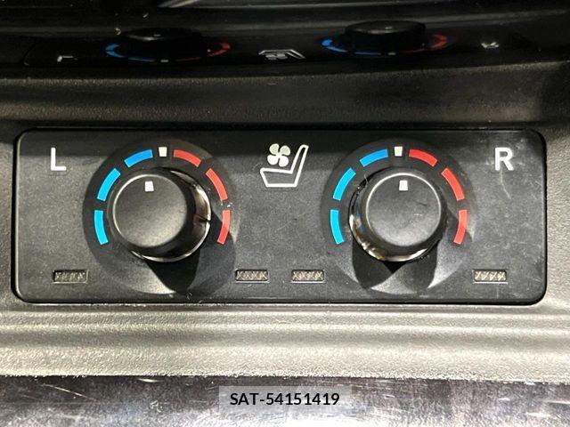 Toyota ALPHARD 2018-07 8883248-5