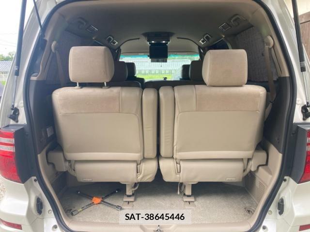 Toyota ALPHARD 2006-11 8657853-17