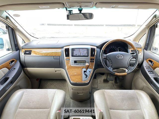 Toyota ALPHARD 2007-10 8827711-1