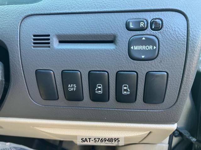 Toyota ALPHARD 2008-06 8870372-16