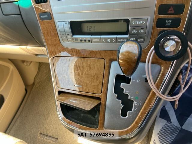 Toyota ALPHARD 2008-06 8870372-17