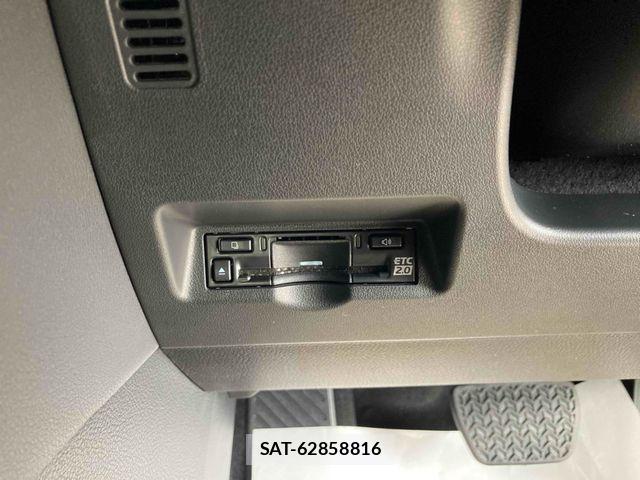 Toyota ALPHARD HYBRID 2024-12 528273-23