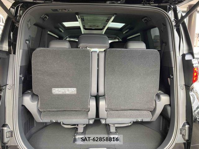 Toyota ALPHARD HYBRID 2024-12 528273-24
