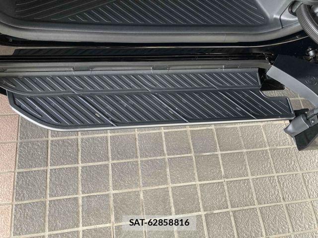 Toyota ALPHARD HYBRID 2024-12 528273-29