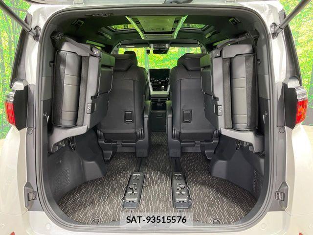 Toyota ALPHARD HYBRID 2023-08 3658584-10