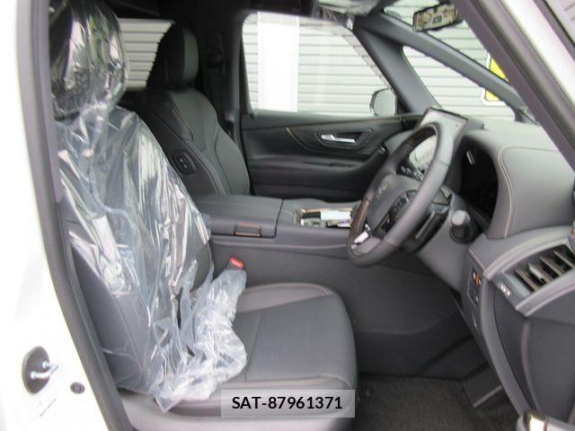 Toyota ALPHARD HYBRID 2026-01 4037841-18