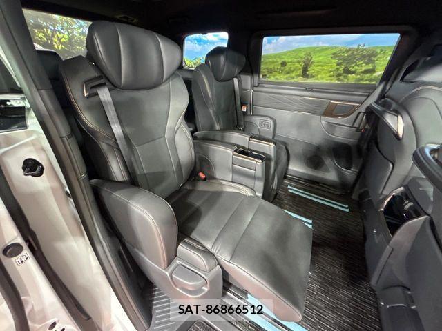 Toyota ALPHARD HYBRID 2026-02 4637917-7
