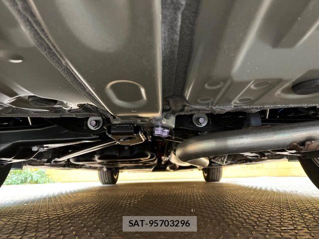 Toyota ALPHARD HYBRID 2025-06 6211076-19