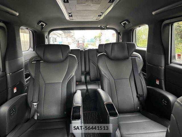 Toyota ALPHARD HYBRID 2024-07 6241821-10