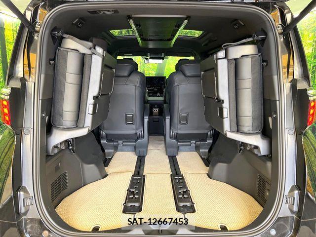 Toyota ALPHARD HYBRID 2023-08 6610340-10