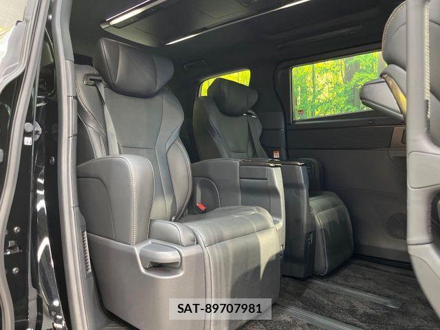 Toyota ALPHARD HYBRID 2024-04 6715584-9