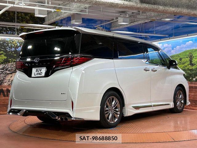 Toyota ALPHARD HYBRID 2024-07 6750772-17