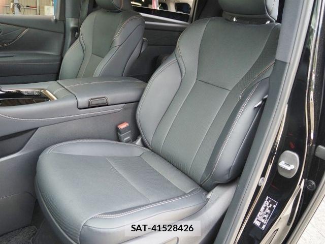 Toyota ALPHARD HYBRID 2023-08 6750775-10