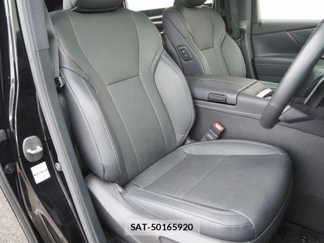 Toyota ALPHARD HYBRID 2023-08 6750773-12