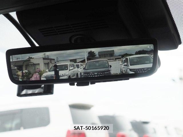 Toyota ALPHARD HYBRID 2023-08 6750773-24