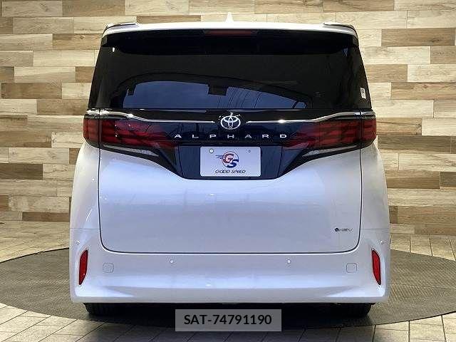 Toyota ALPHARD HYBRID 2023-10 6813542-15