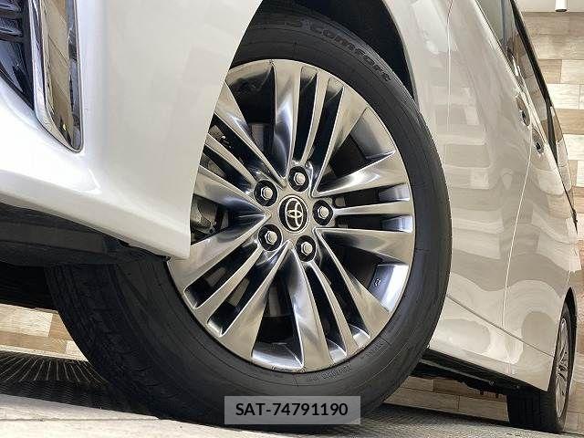 Toyota ALPHARD HYBRID 2023-10 6813542-18