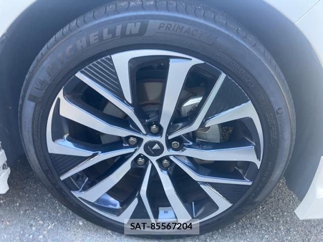 Toyota ALPHARD HYBRID 2023-07 6901623-12