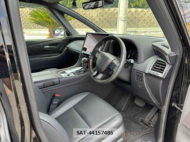 Toyota ALPHARD HYBRID 2023-08 6901641-11