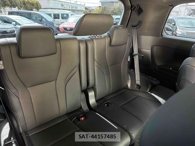 Toyota ALPHARD HYBRID 2023-08 6901641-16