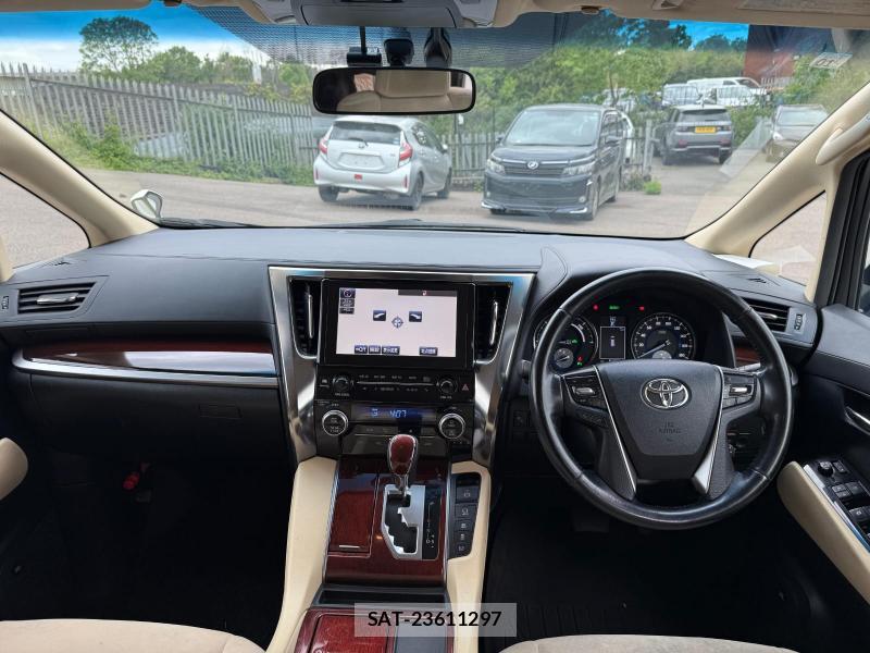 Toyota ALPHARD HYBRID 2016-10 1307146-10