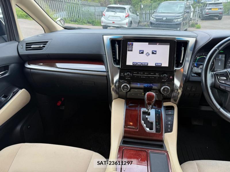 Toyota ALPHARD HYBRID 2016-10 1307146-16