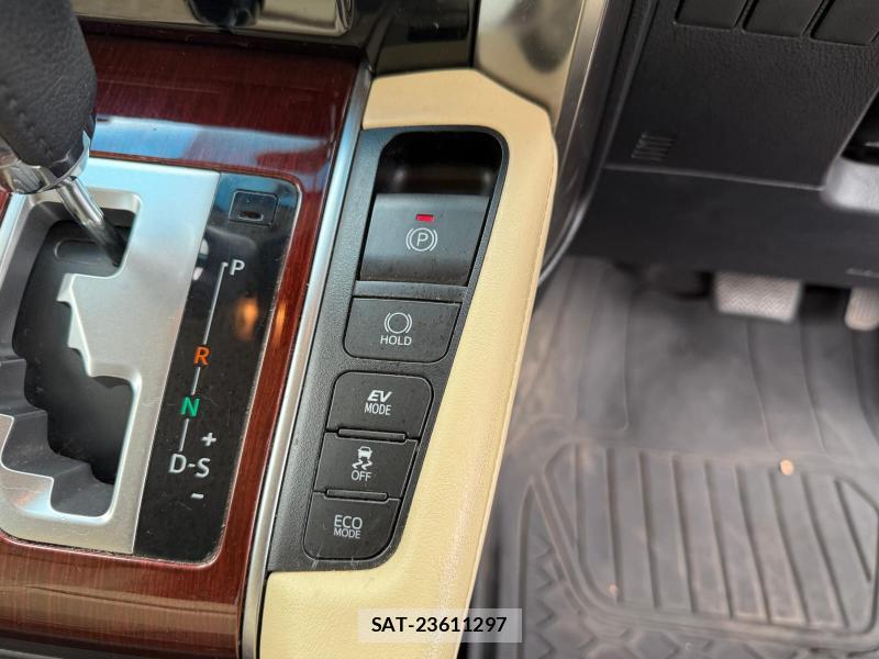 Toyota ALPHARD HYBRID 2016-10 1307146-19