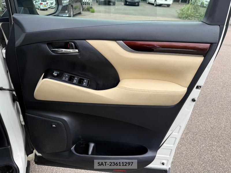 Toyota ALPHARD HYBRID 2016-10 1307146-20