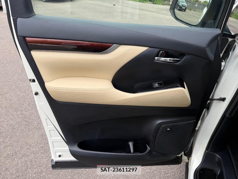 Toyota ALPHARD HYBRID 2016-10 1307146-21